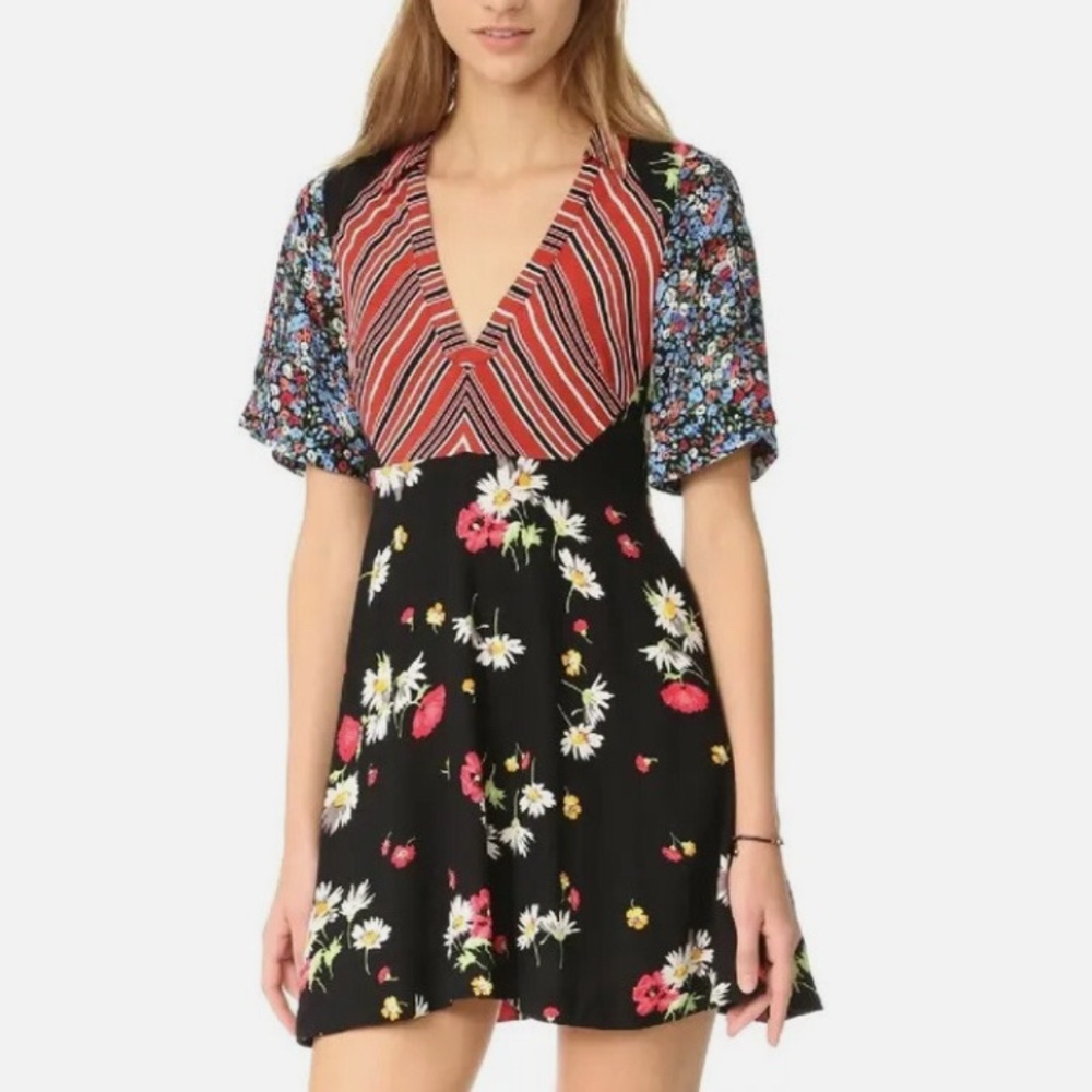🖤Free People Mix It Up Black Floral Striped V-Neck Mini Dress